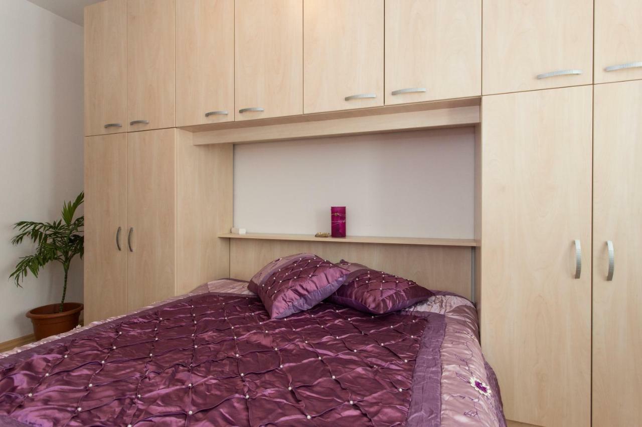 Apartments Bonifacic 푸나트 객실 사진